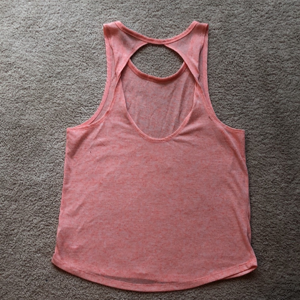 Pink top - Picture 2 of 3